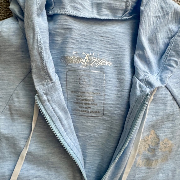 Maui Water Wear light weight zip up jacket, L, EUC, lt blue, UPF 50+, Maui logo - Picture 3 of 12